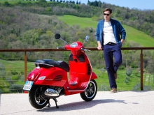 Фото Vespa GTS Super 300 ie ABS  №10